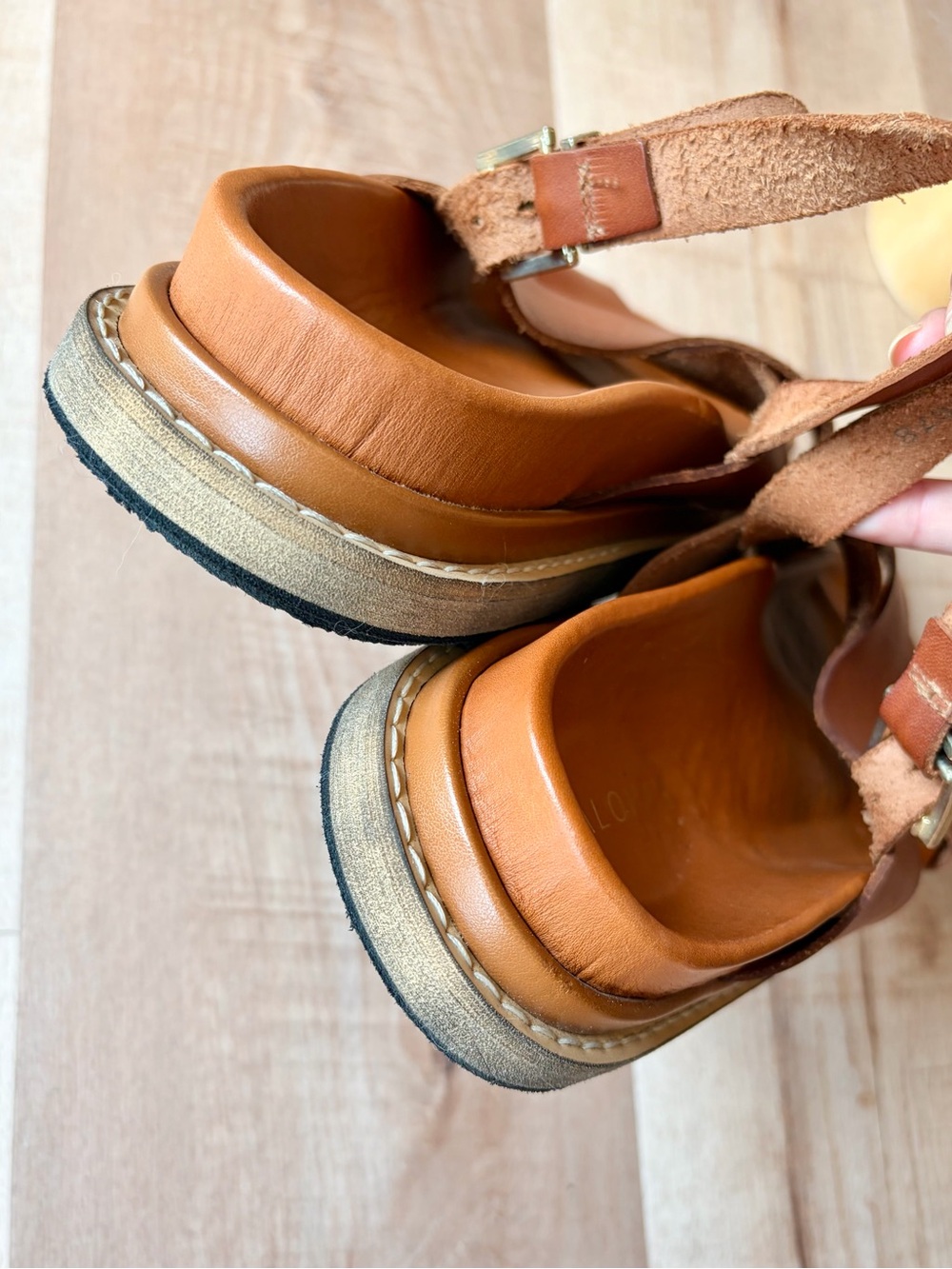 Alohas Marshmellow Women’s Brown Leather Crisscross Sandals Size 8.5 - Picture 10 of 10
